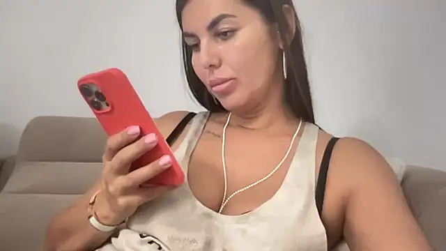 Snapshot of AngelinaMeov chatting on 21, 9, 2025 AngelinaMeov online show from 21, 9, 2025