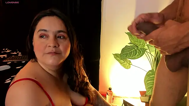 Maturecouple1 online show from 28, 3, 2026