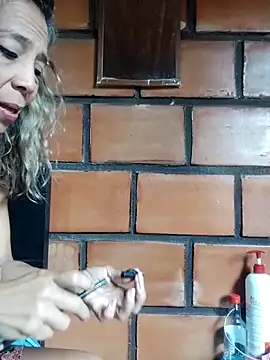 Lady Lolla11 online show from 12, 10, 2025