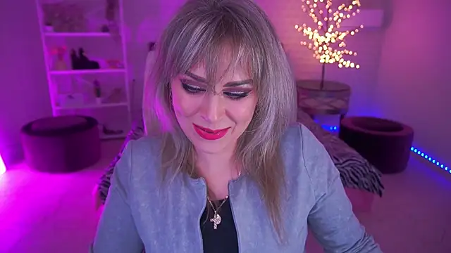 CandyLadyyy online show from 30, 4, 2026