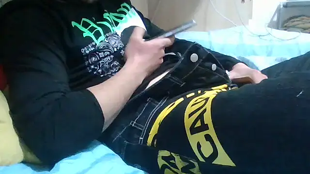 Francescodicristina44 online show from 5, 4, 2026