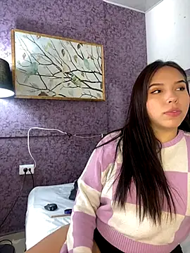 LunaCandy  online show from 6, 10, 2025