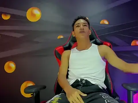 Roos new online show from 12, 3, 2025