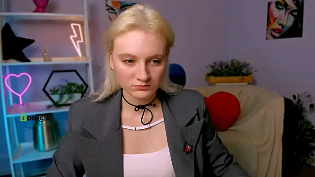 Snapshot of madam_uliis chatting on 18, 3, 2025 madam uliis online show from 18, 3, 2025