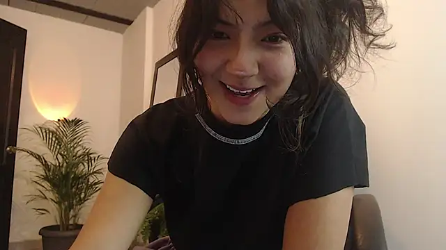 Snapshot of Asaray_T chatting on 20, 5, 2026 Asaray T online show from 20, 5, 2026
