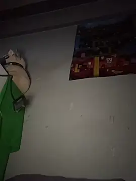 twink69Finger online show from 24, 11, 2025