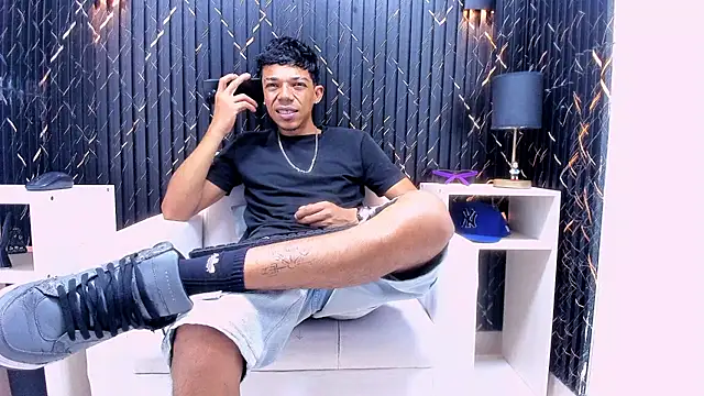 Gregory Sforza online show from 26, 11, 2025