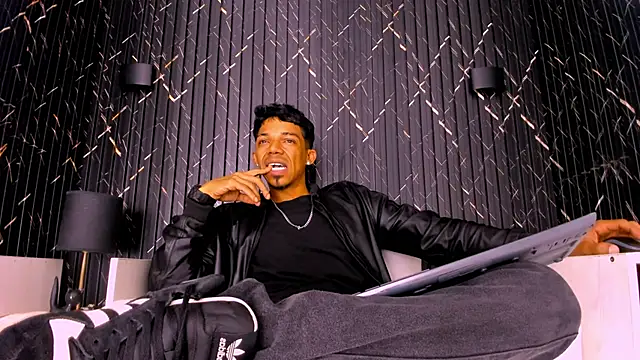 Gregory Sforza online show from 12, 4, 2026