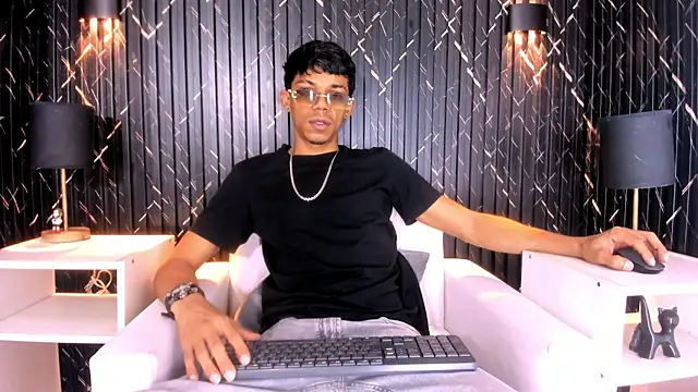 Gregory Sforza online show from 4, 12, 2025