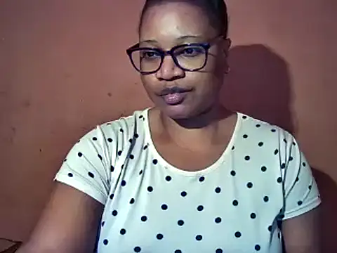 sexyamanda  online show from 5, 10, 2025