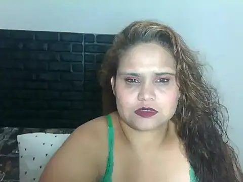 clover cams1874 online show from 27, 11, 2025