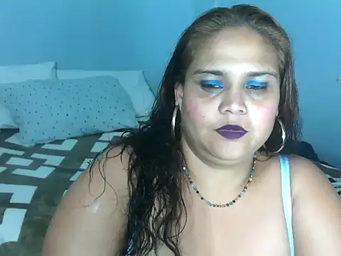 clover cams1874 online show from 13, 9, 2025