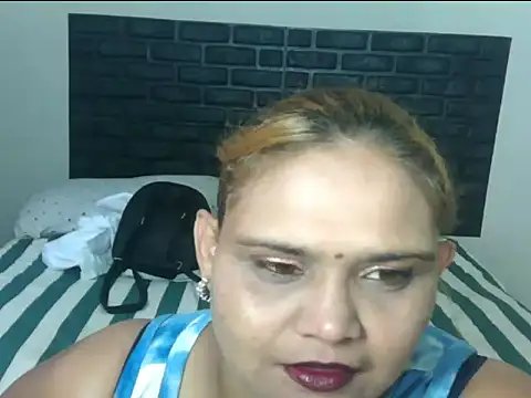 clover cams1874 online show from 4, 2, 2026