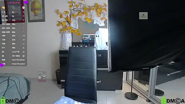 Lilysweet13 online show from 29, 10, 2025