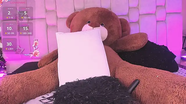 Daia Ortiz online show from 13, 11, 2025