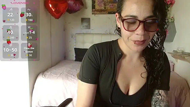 mia velvet1 online show from 31, 3, 2026