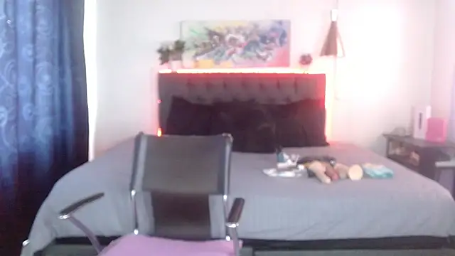 mia velvet1 online show from 11, 10, 2025