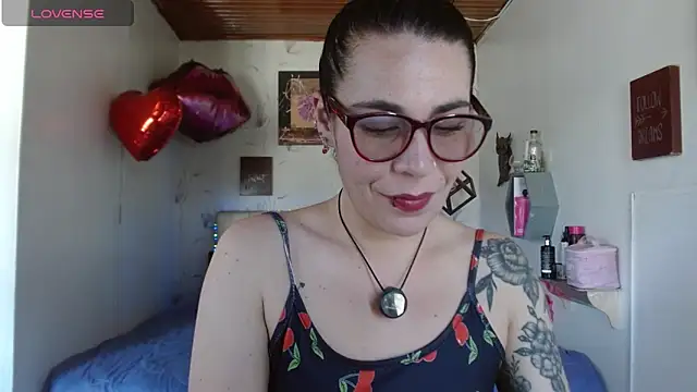 mia velvet1 online show from 26, 4, 2026