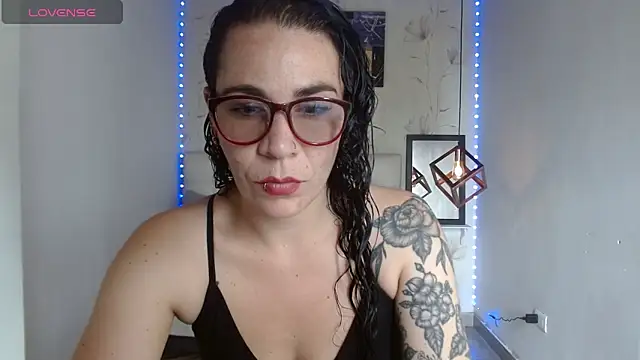 mia velvet1 online show from 31, 5, 2026