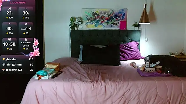 mia velvet1 online show from 14, 9, 2025