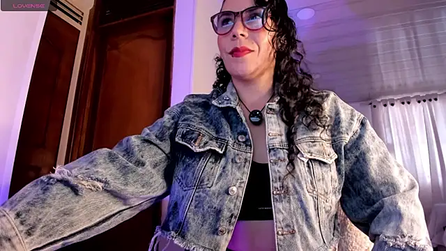 mia velvet1 online show from 28, 4, 2026