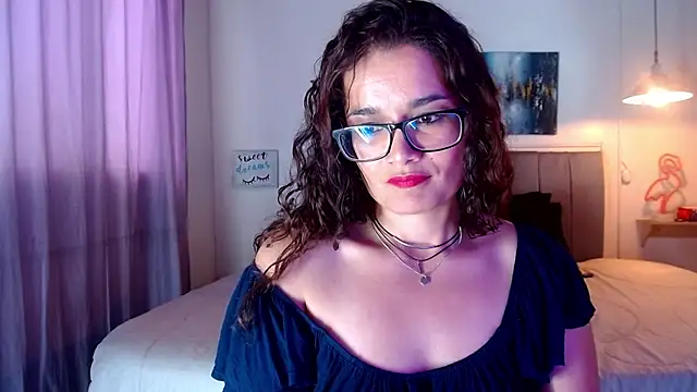 Rose Thompson1 online show from 15, 3, 2025