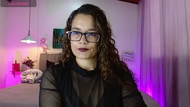 Snapshot of Rose_Thompson1 chatting on 20, 4, 2026 Rose Thompson1 online show from 20, 4, 2026