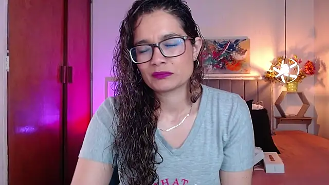 Rose Thompson1 online show from 2, 10, 2025