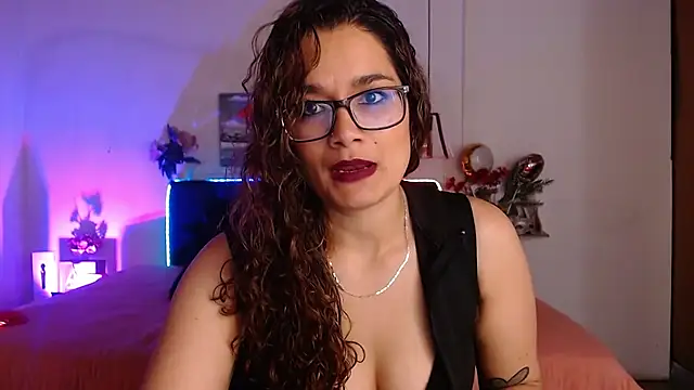 Rose Thompson1 online show from 17, 10, 2025