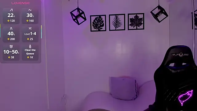 Abby Piink online show from 10, 9, 2025