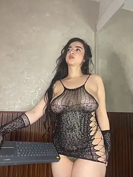 alisonnwalker2025 online show from 28, 2, 2026