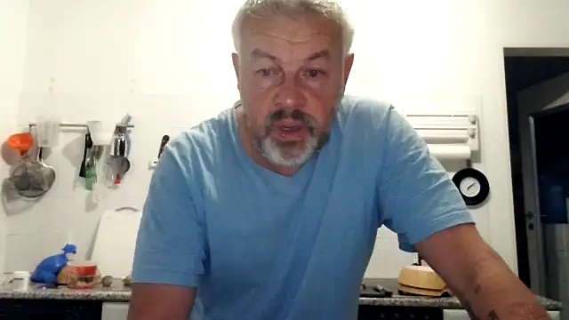 Berg Boy online show from 5, 10, 2025