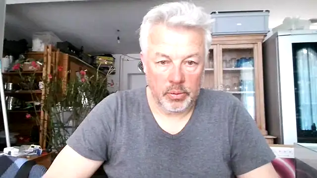 Berg Boy online show from 12, 3, 2025