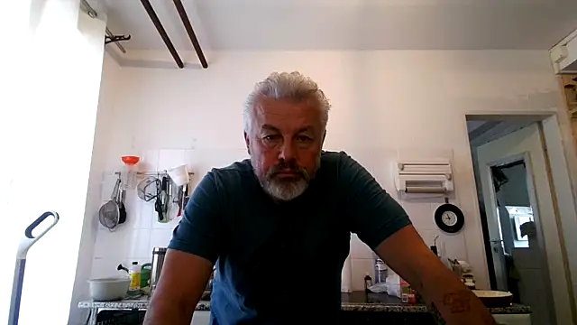 Berg Boy online show from 14, 11, 2025