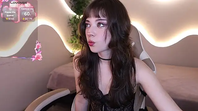 Miyuki wolf online show from 12, 11, 2025