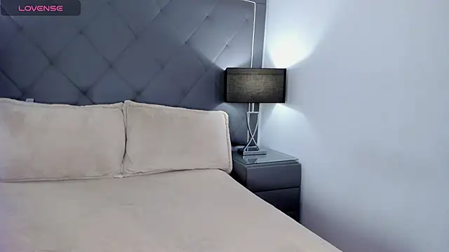 Alexa Madisson online show from 16, 9, 2025