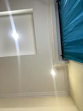 Snapshot of Ivelleee_ chatting on 20, 11, 2025 Ivelleee online show from 20, 11, 2025