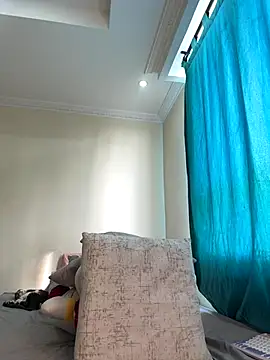 Snapshot of Ivelleee_ chatting on 16, 10, 2025 Ivelleee online show from 16, 10, 2025