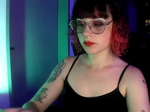 Acid Girl Ofc online show from 5, 11, 2025