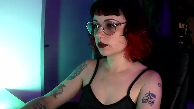 Acid Girl Ofc online show from 11, 11, 2025