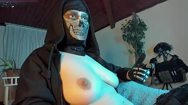 Snapshot of cos_operator chatting on 8, 2, 2026 cos operator online show from 8, 2, 2026