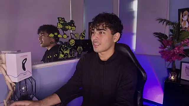 LucasCarterr  online show from 15, 10, 2025