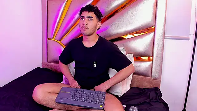 LucasCarterr  online show from 21, 3, 2025