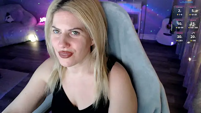 BellaStar84 online show from 12, 2, 2026