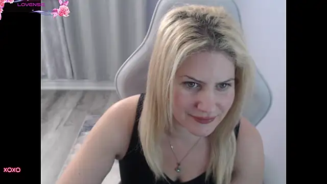 BellaStar84 online show from 9, 10, 2025