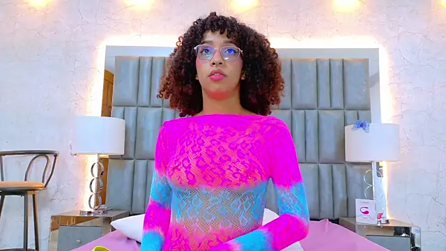 CamilaJohnston online show from 28, 2, 2026