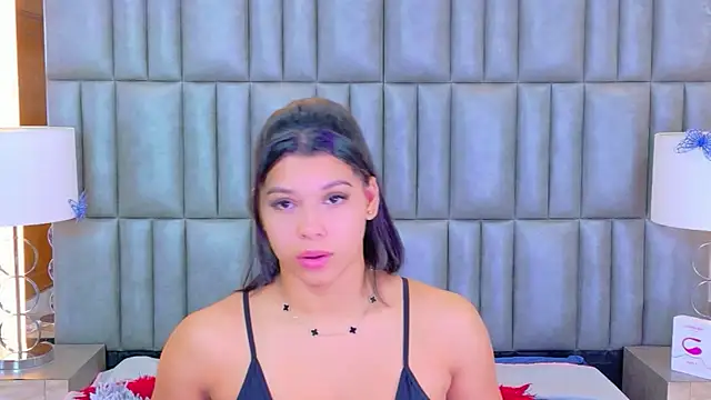 CamilaJohnston online show from 8, 3, 2026