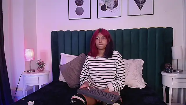 Karin Ks online show from 21, 3, 2025