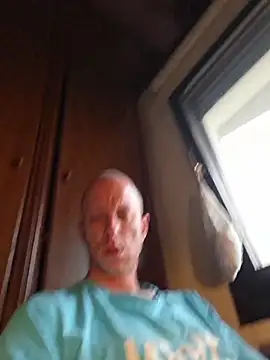 Snapshot of svenpfeifer chatting on 6, 7, 2026 svenpfeifer online show from 6, 7, 2026