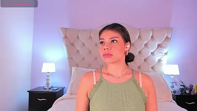 CarolineNasty online show from 8, 9, 2025